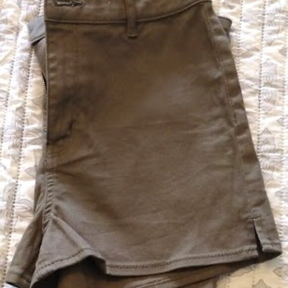 H&M High Waist Shorts - Picture 5 of 10